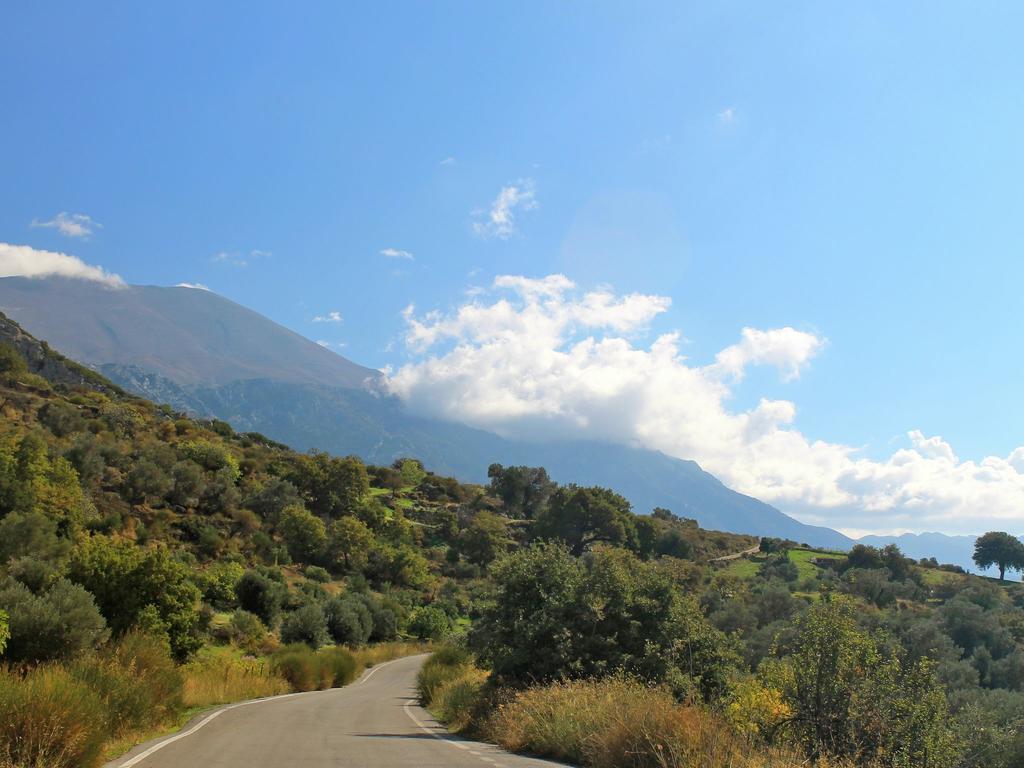 Beautiful Villa In Agia Galini Exterior foto